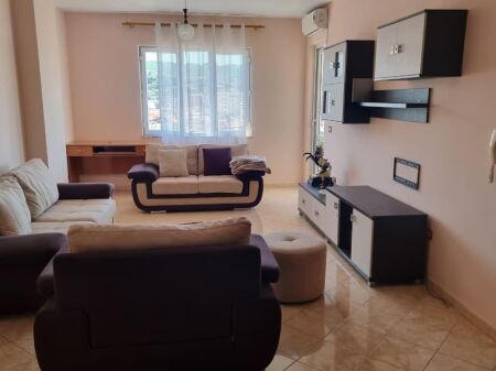 APARTMENT 2+1+2 TOILETS. 40000 LEKE. YZBERISHT