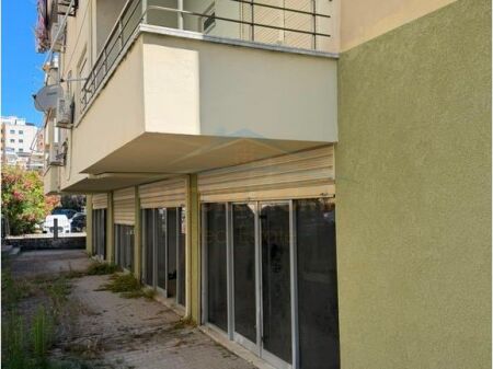 For sale,Business Premises 70 Square Meters Main Street ,Golem,Durres