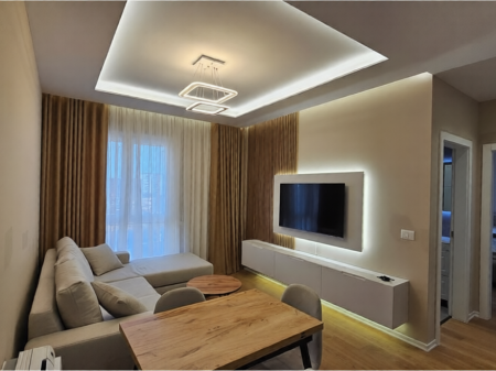 Super Apartament 1+1 me qira prane Bulevardit te Ri!