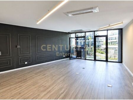 Lake View - Jepet 2+1+2 E Investuar At Lake View 102m2