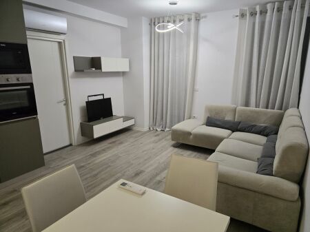 APPARTAMENTO 1+1. 60000 LEKE.CENTRO