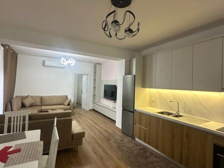 🏡 JEPET ME QIRA APARTAMENT 2+1 + 🅿️ TE KODRA E DIELLIT 2