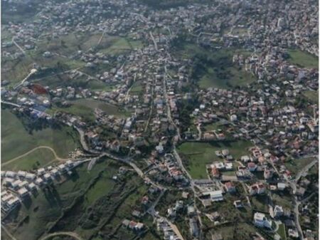 SHITET TOKA PRANË LIQENIT TË FARKËS!