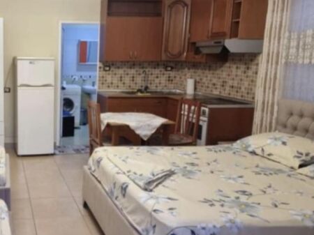 GARSIONERE 35000 LEKE.KOMUNA PARISIT