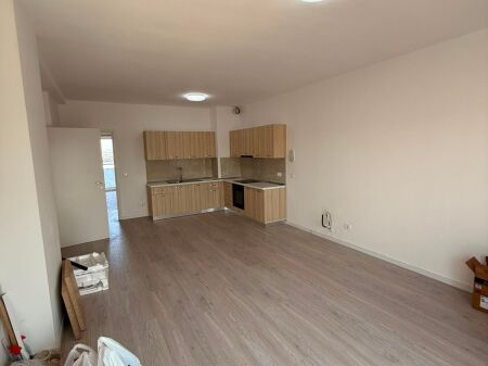 📍Rruga Jordan Misja Jepet Apartament 2+1+2 Me Qera Bosh Me Kondra Bufe