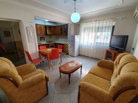 Qira,  Apartament 1+1, Myslym Shyri, 55.000 Lek/muaj