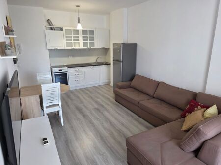 Laprake, cupola, appartamento 1+1 in affitto! 60.000 Leke