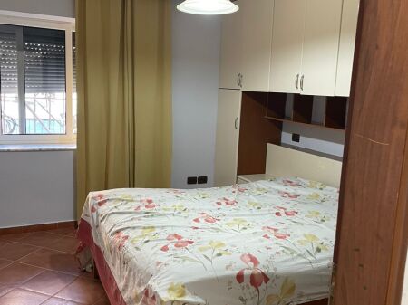 Jepet Me Qera Apartament 1+1+1 Ballkon