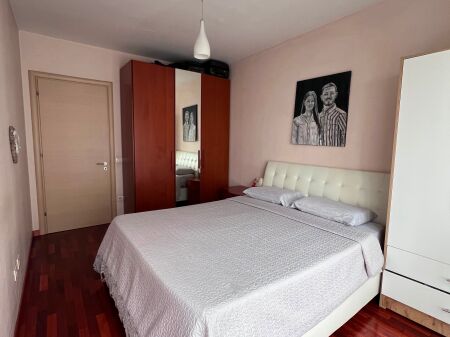 Jepet Me Qera Apartament 1+1+1 Ballkon