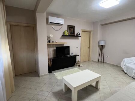 JEPET APARTAMENT ME QERA 2+1, SHESHI WILLSON