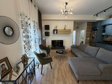 Apartment 3+1+2 and balcony for sale