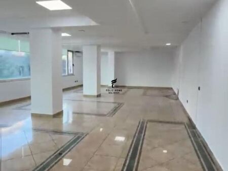 ZYRE ME QERA 330 M2 BLLOK 400.000 LEKE FH-80524