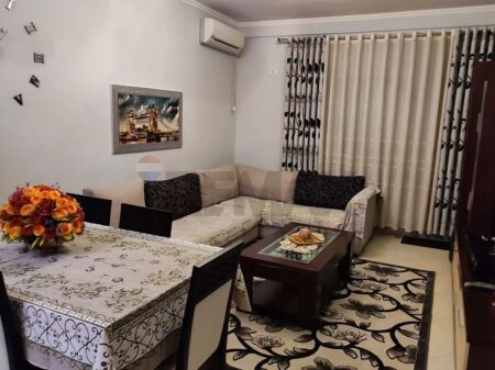 Apartament 2+1 per Qira Kopshti Botanik!