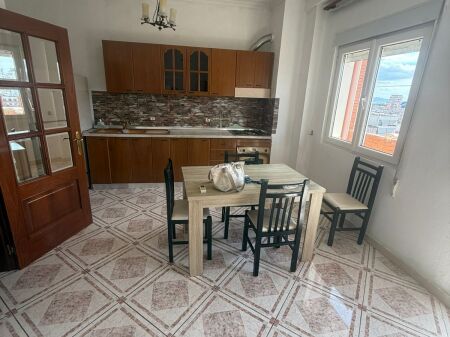 Apartament 1+1 me qira