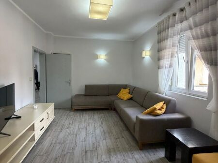 JEPET ME QERA APARTAMENT 1+1, BULEVARDI DYRRAH, DURRES.