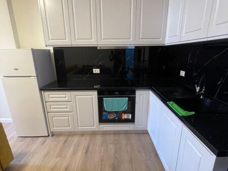 🏡 JEPET ME QERA APARTAMENT 1+1 TEK PAZARI I RI