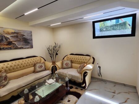 Duplex in affitto 2+1+2 – Via Pjetër Budi !