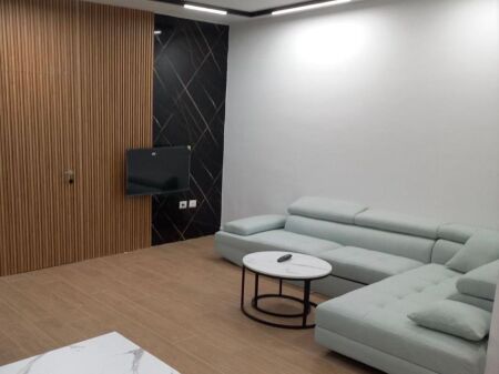Super apartament me qera 2+1 Fresk
