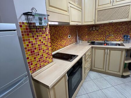 Apartment 2+1 for rent, Bllok near Wilson Square 700 thousand lek