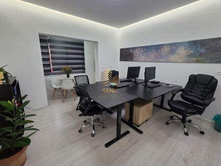 Rent, Business Premises,1+1, Ballet School, 50,000 Leke