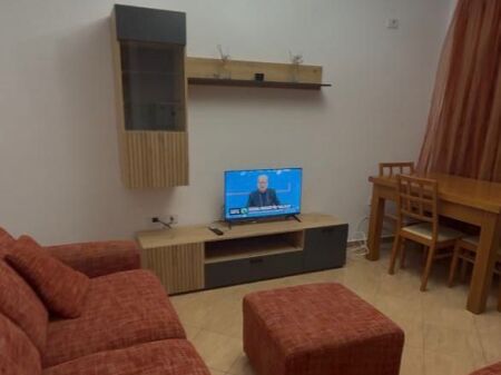 1+1,unik bar yzberisht,400 euro