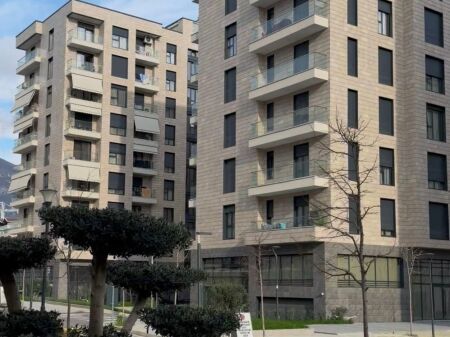 APARTAMENT NE SHITJE 2+1+2 TE REZIDENCA ERLI PORCELAN