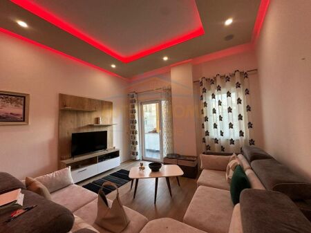Qera, Apartament 2+1, Liqeni i Thate, Tiranë.