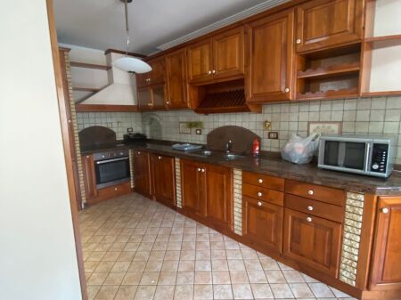Rent | Apartament 3 + 1 | Komuna e Parisit | 1100 €/month