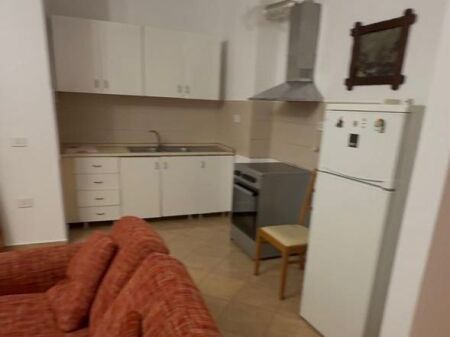 Jepet Me Qera Apartament 1+1+1 Ballkon