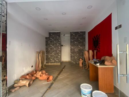 FOR RENT: Business Premises in Durrës!