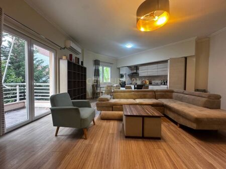 Apartment 2+1+2 for sale at Liqeni i Thate