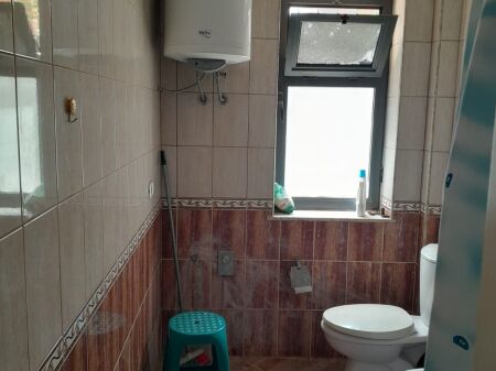 Rent | Ambjent Biznesi | Rruga Bardhyl | 470 €/month
