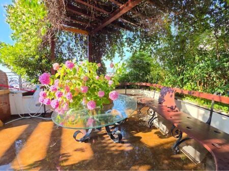 Penthouse with veranda for sale in Kodra e Diellit