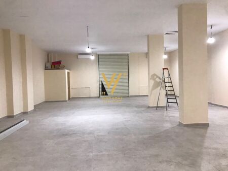 BUSINESS PREMISES 157 M2 FOR RENT IN FRESK 1,000 EURO