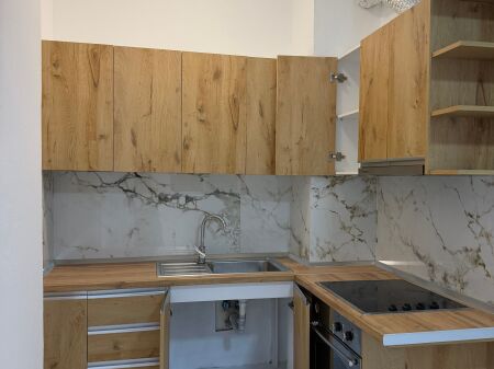 Apartament 2+1- Me qera- Rruga e Kavajes