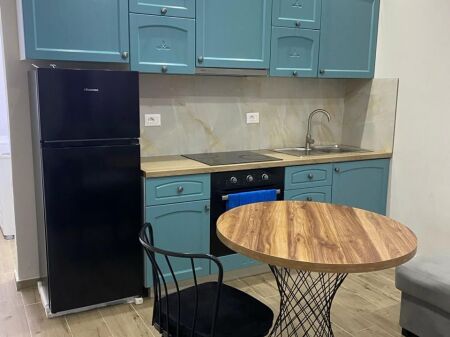 Apartament 1+1 per qera Tek Vilat Gjermane !