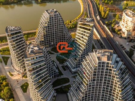 Presso Lake View Residence, Vendesi Negozio+Posto Auto, Opportunità Ideale di Investimento !!