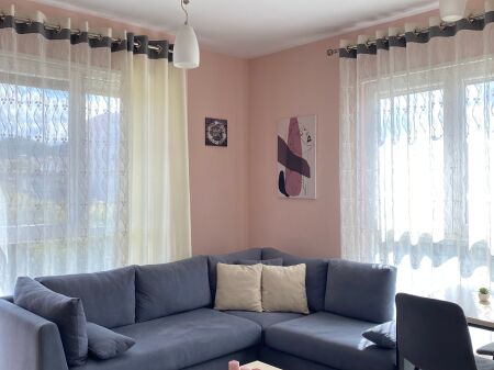 Jepet 1+1 per qera Vasil Shanto