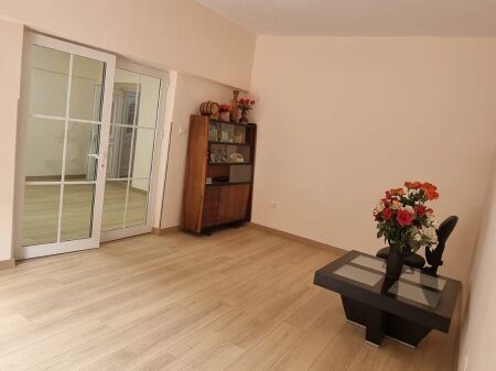 Ufficio in affitto in Via Mine Peza