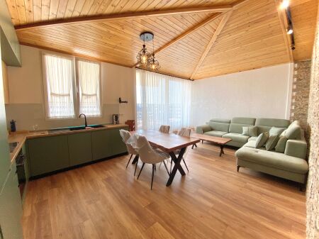 2+1+2 For Rent in Shkoze