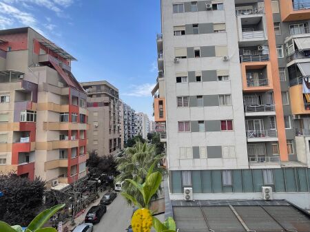 3+1 2 bagni balcone Astir