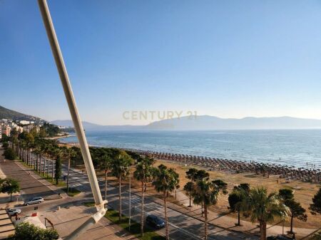 Appartamento 2+1 in vendita con vista mare a Lungomare