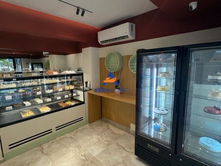 SHOP FOR RENT 80M2 "MUHAMET GJOLLESHA STREET" 300,000 LEKE (NEGOTIABLE)