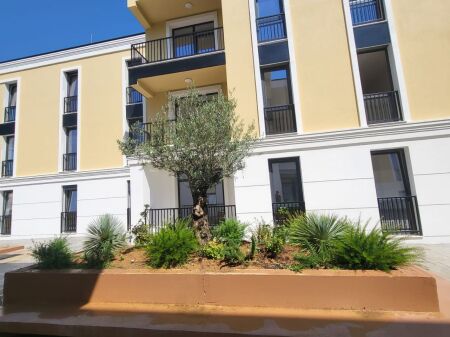 APARTAMENT NE SHITJE 1+1 SAUKU VJETER