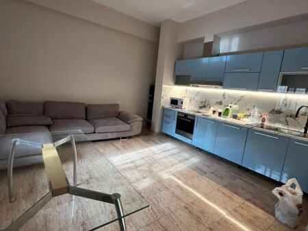 Rent | Apartament 1 + 1+1 +Verande | Rruga Kodra e Diellit | 600 €/month