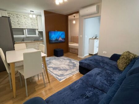 Apartament me Qira 1+1 – Shkolla e Baletit, pranë Bar Lej&Laj