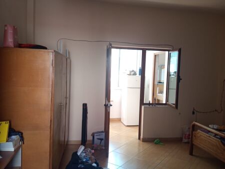 GARSIONERE 22000 LEKE.ZOGU I ZI