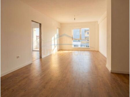 For sale, Apartment 2+1, Dritan Hoxha Street, Tirana