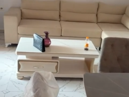 Apartament 1+1 per qera Rruga e Kavajes !