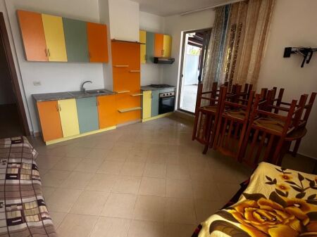 SHITET APARTAMENTI